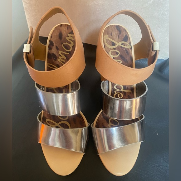 Sam Edelman tan & metallic sandals - Picture 2 of 5